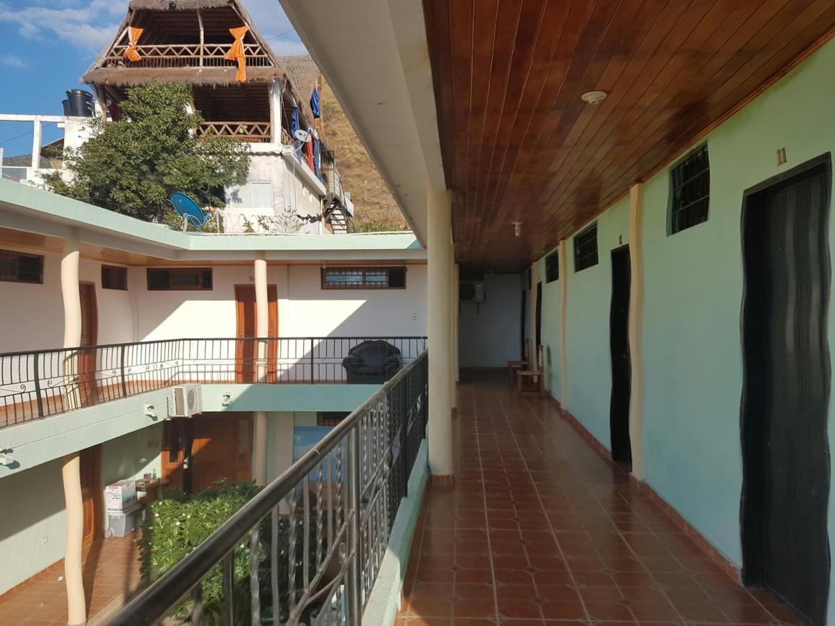 Hostal Dumbira Таганга Екстериор снимка